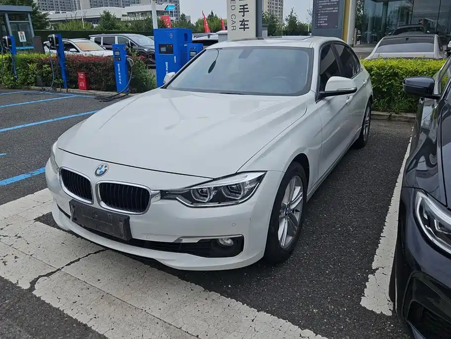 BMW 3 Series 2016