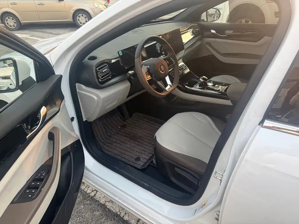 BYD Qin PLUS 2025