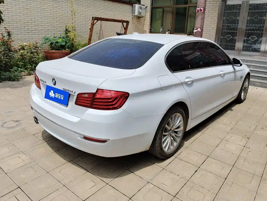 BMW 5 Series 2016