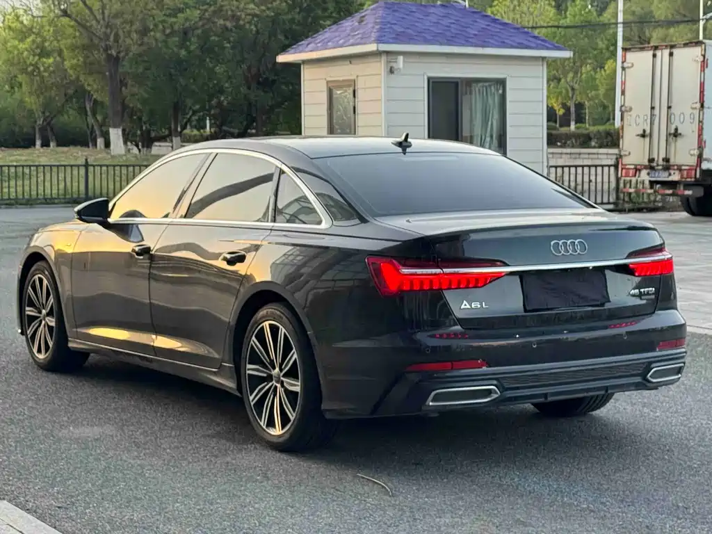 Audi A6L 2020 — фото 4