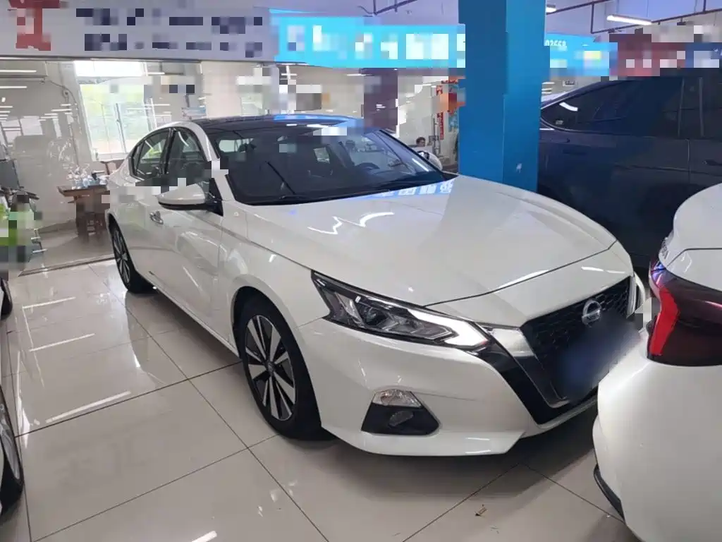 Nissan Teana 2021