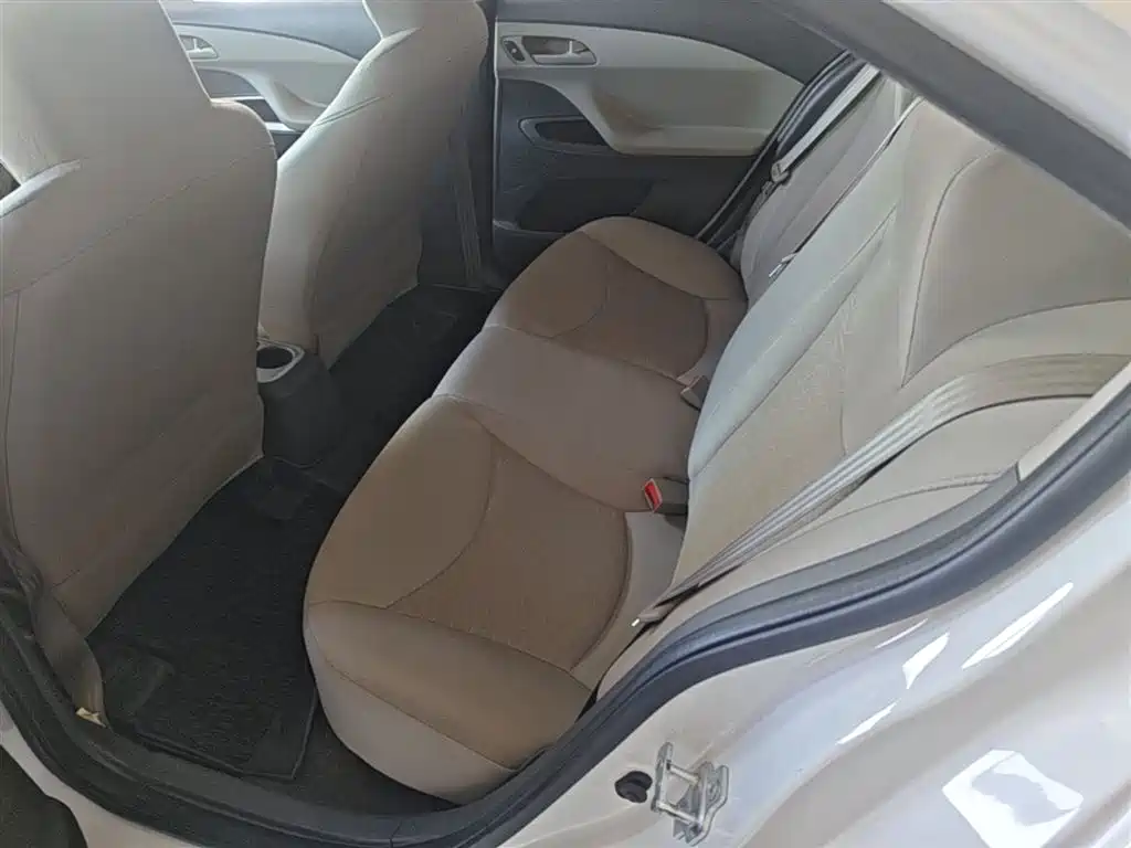 Chevrolet Sail 2017 — фото 17