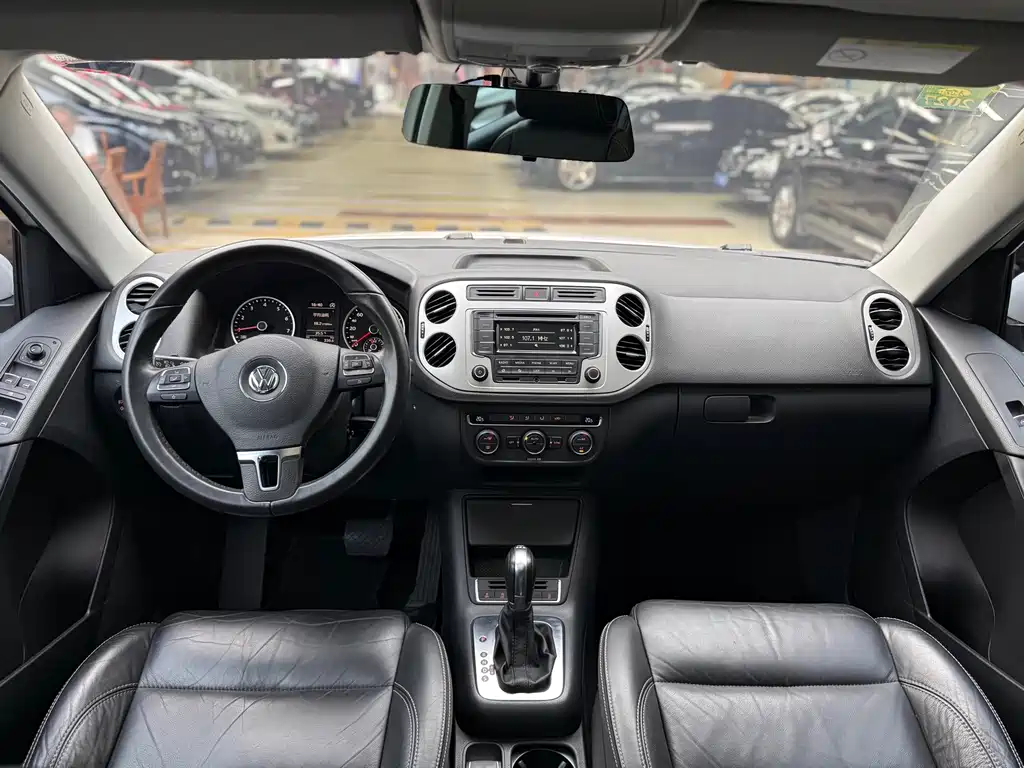 Volkswagen Tiguan 2017 — фото 13