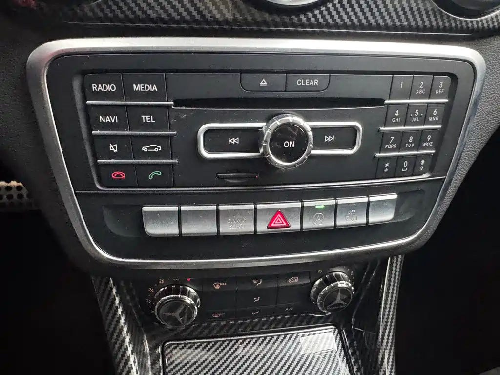 Mercedes-Benz CLA 2018 — фото 44