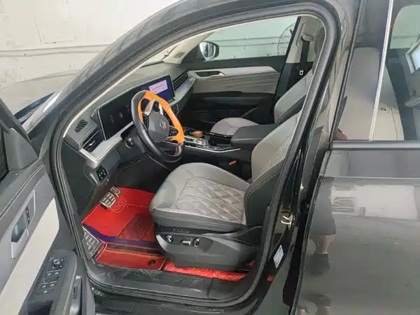 Volkswagen Tavendor 2023