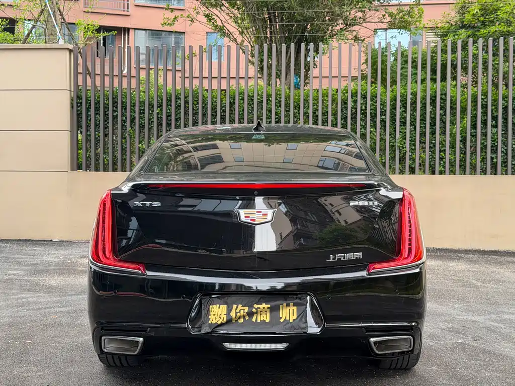 Cadillac XTS 2018 — фото 9