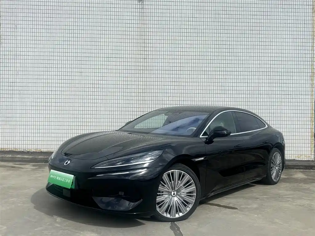 Denza Z9 2024