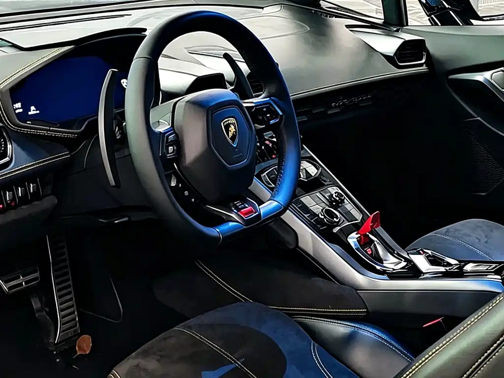 Lamborghini Huracan 2015 — фото 4