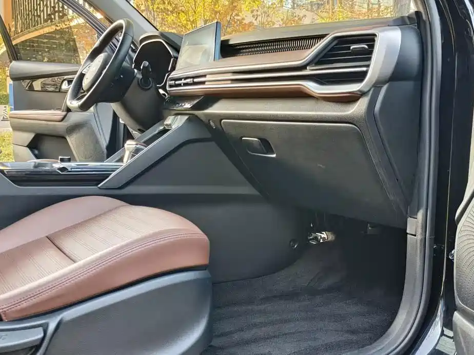 Kia Sportage 2022 — фото 15