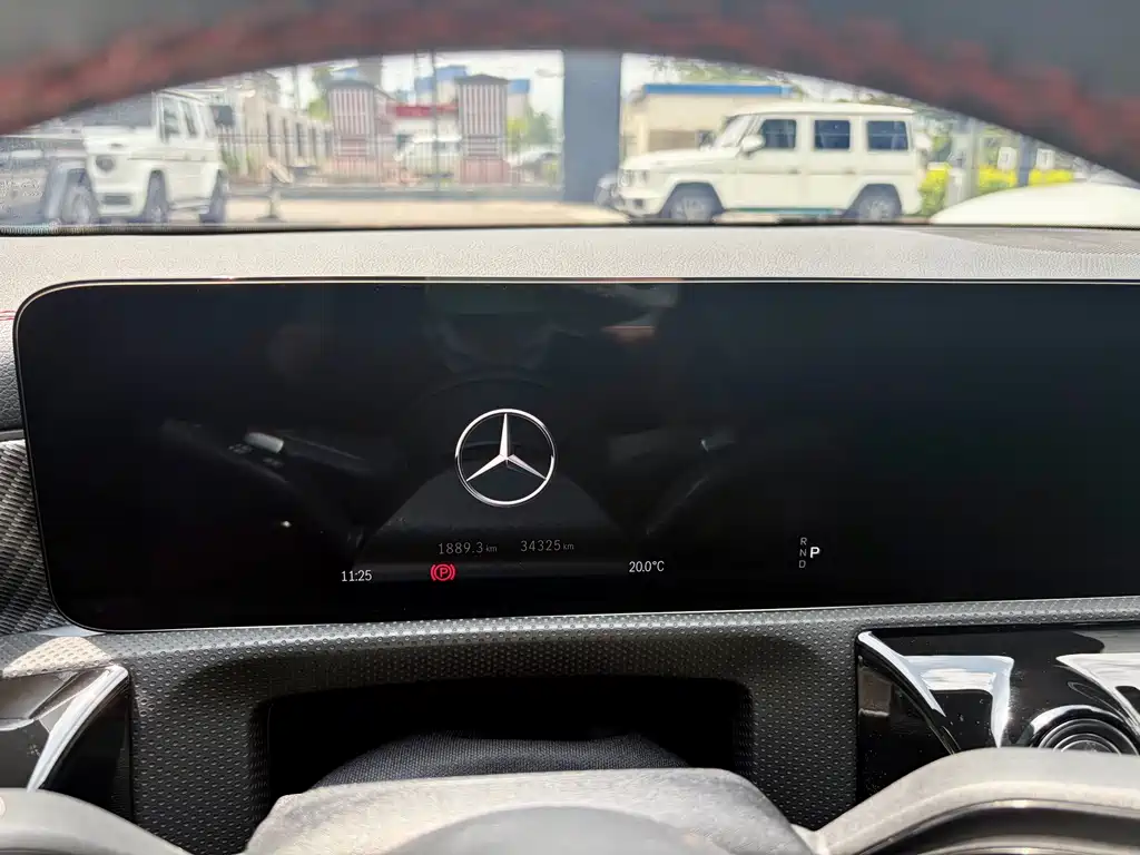Mercedes-Benz A-Class 2023 — фото 22