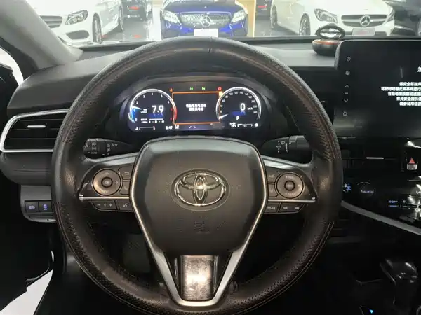 Toyota Camry 2021
