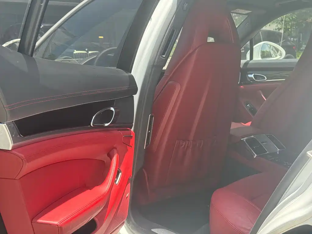 Porsche Panamera 2015 — фото 15