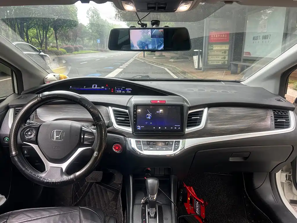 Honda Jade 2019 — фото 9