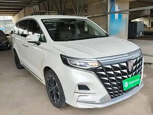 Roewe iMAX8 2024