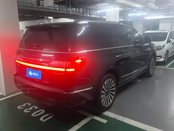 Lincoln Navigator 2019
