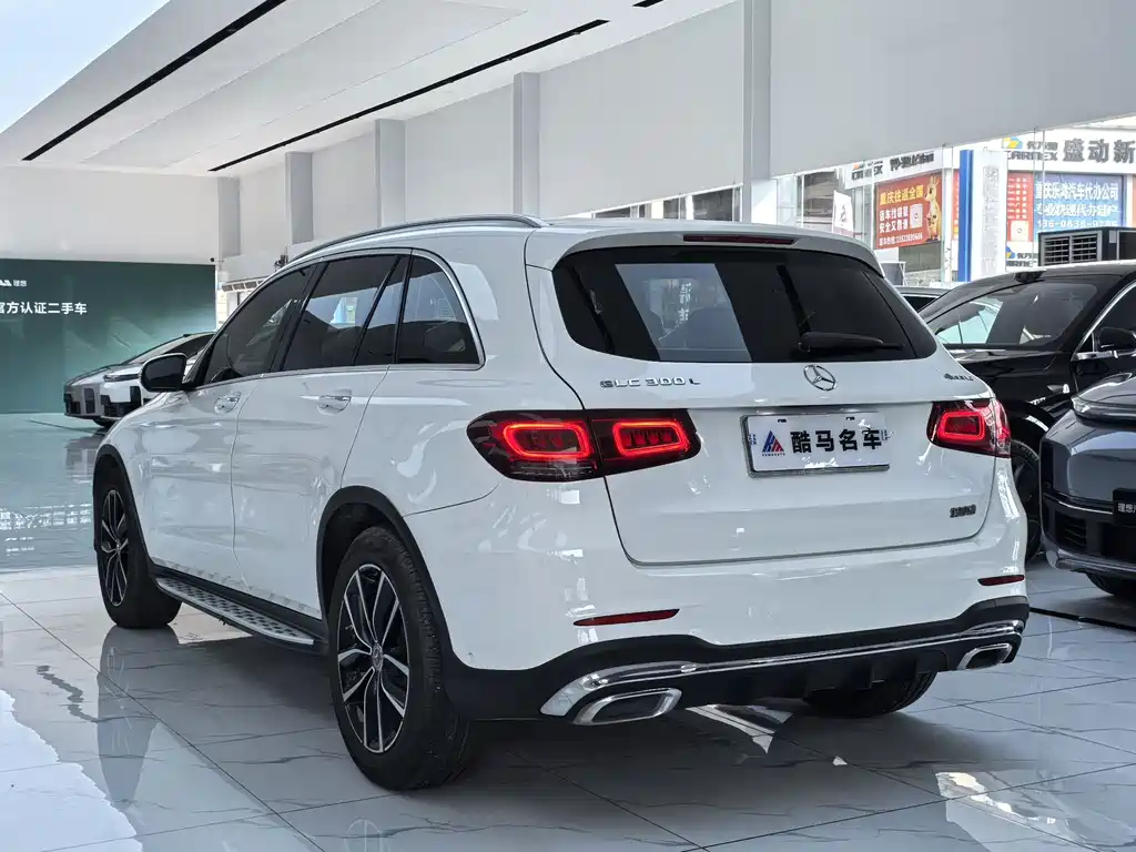 Mercedes-Benz GLC 2019 — фото 13