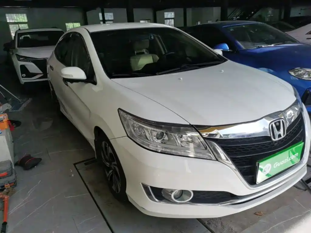 Honda Crider 2017