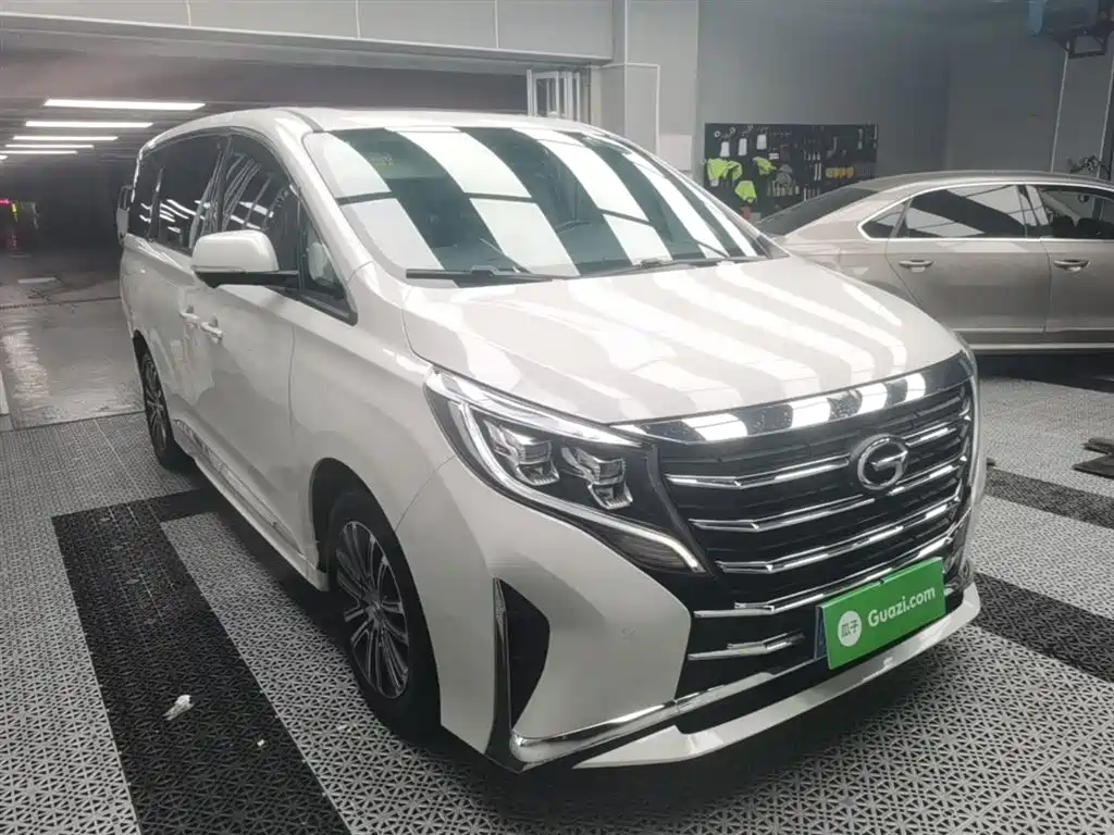 GAC Motor Trumpchi M8 2022 — фото 4