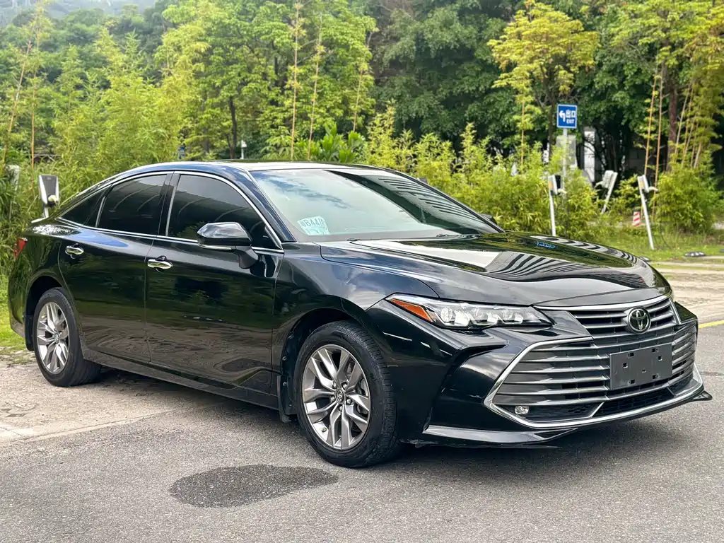 Toyota Avalon 2021