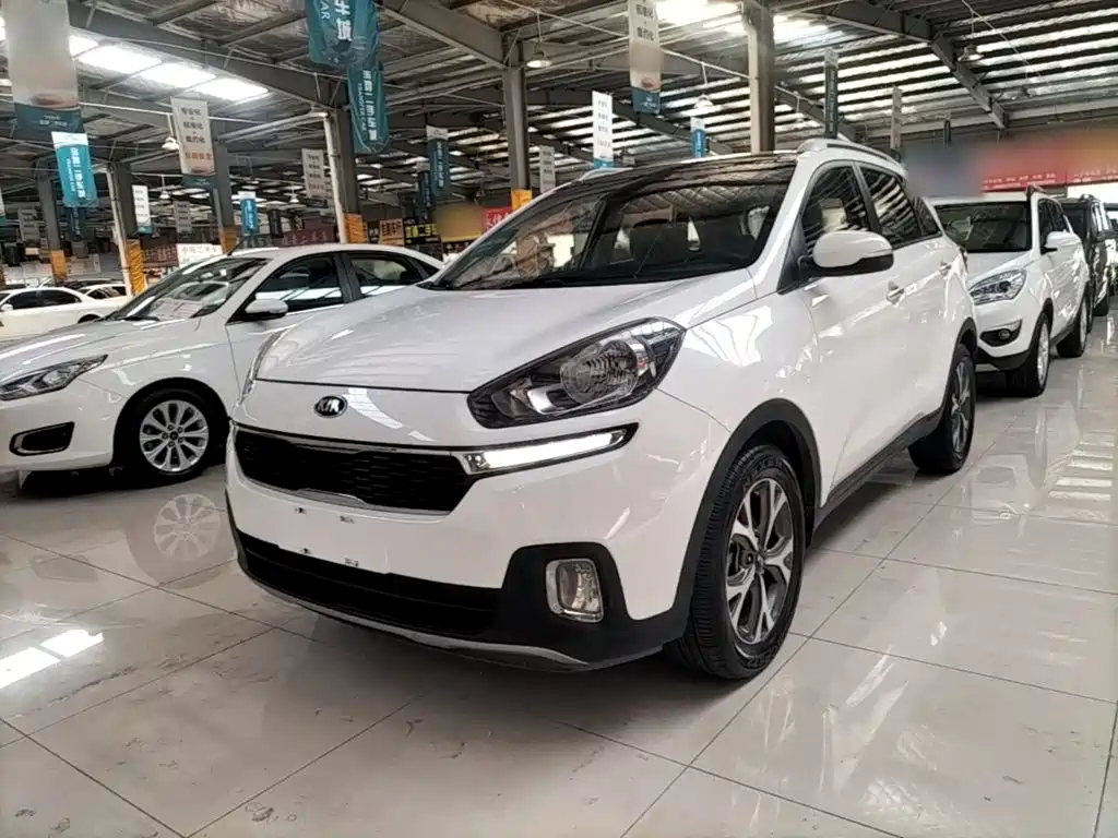 Kia KX3 Proud Running 2016