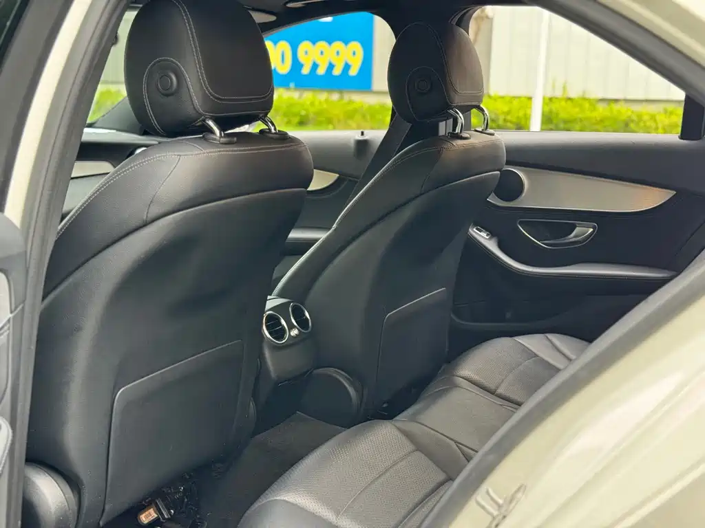 Mercedes-Benz C-Class 2015