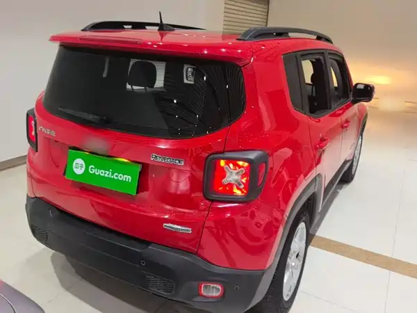 Jeep Freeman 2016