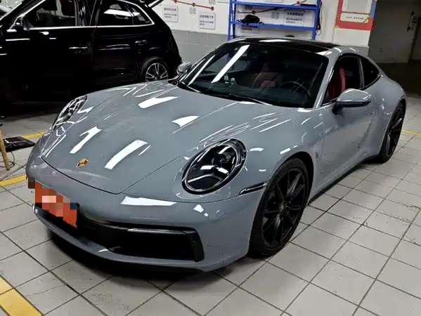 Porsche 911 2023