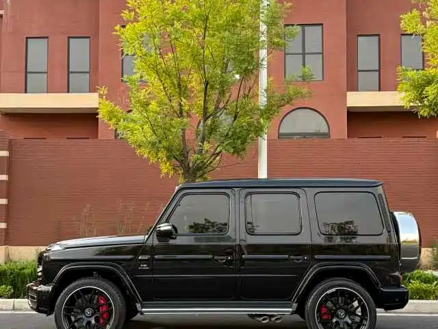 Mercedes-Benz G-Class AMG 2025 — фото 11