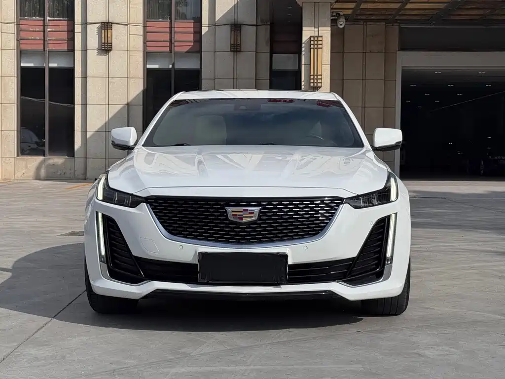 Cadillac CT5 2020 — фото 2