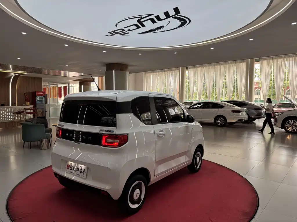 Wuling MINIEV 2023