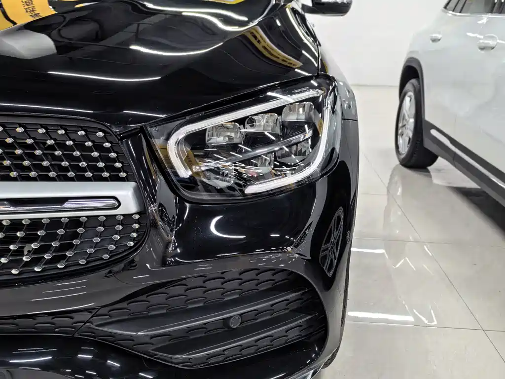 Mercedes-Benz GLC 2020 — фото 13