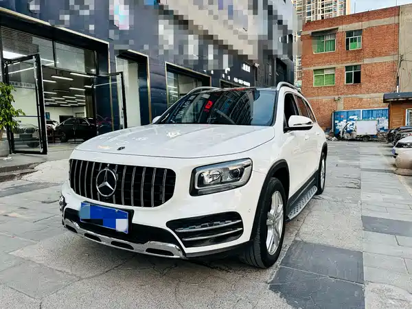 Mercedes-Benz GLB 2022