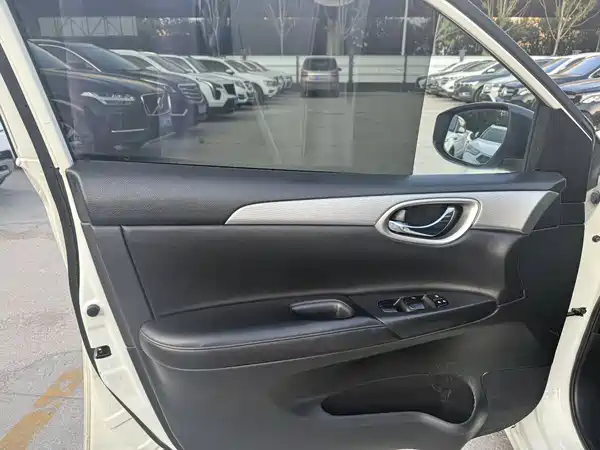 Nissan Sylphy 2015