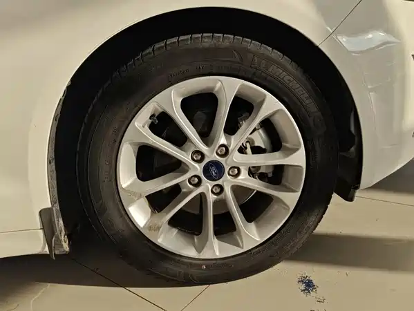 Ford Mondeo 2021