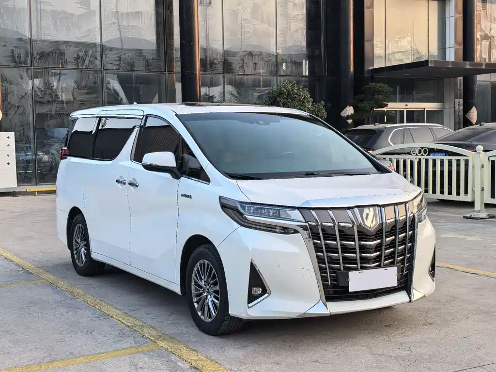 Toyota Alphard 2022