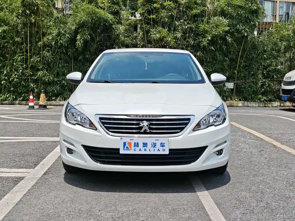 Peugeot 408 2018 — фото 2