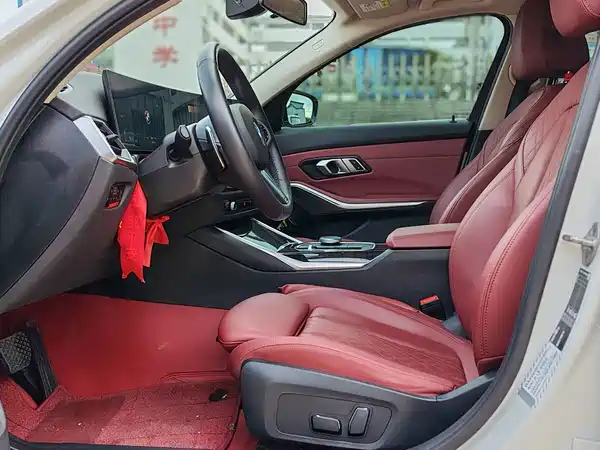 BMW 3 Series 2023