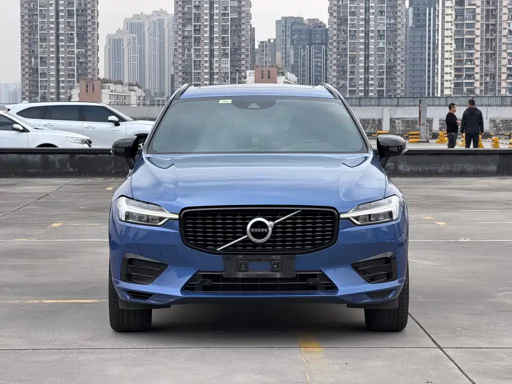 Volvo XC60 2020 — фото 2