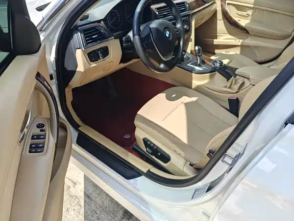 BMW 3 Series 2013