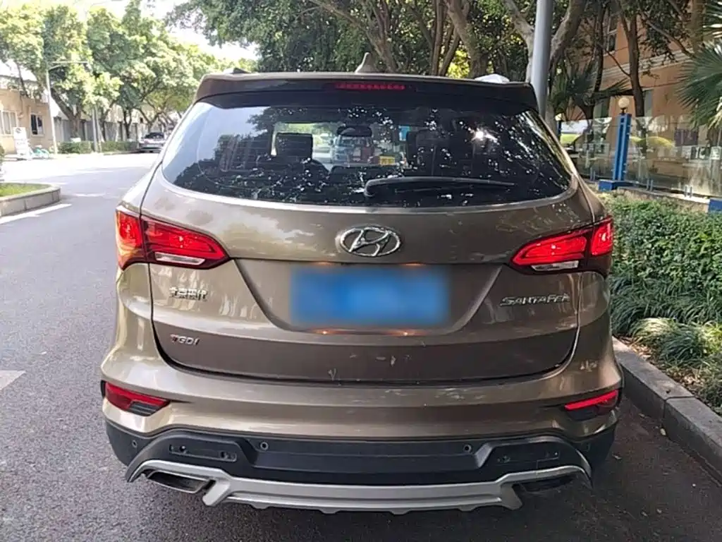 Hyundai Santa Fe 2017 — фото 6