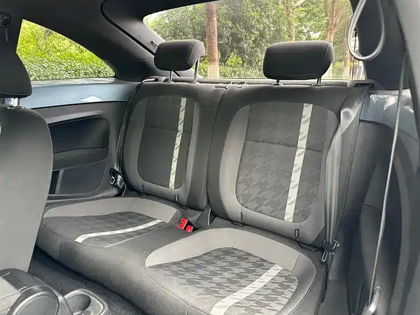 Volkswagen Beetle 2018