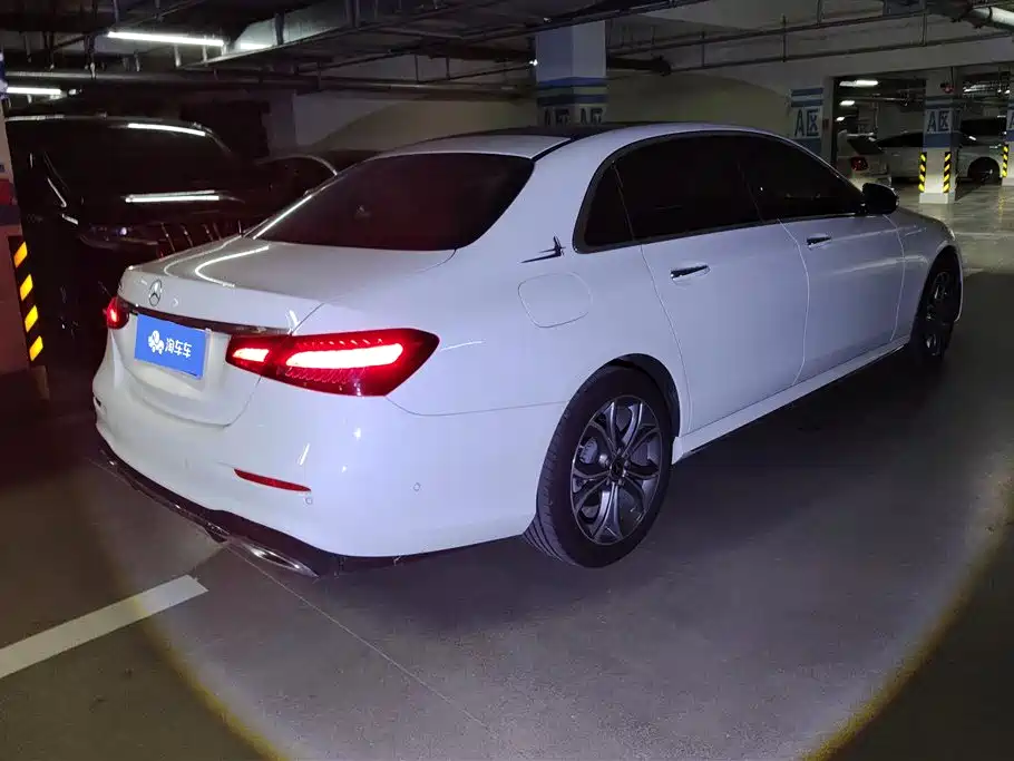Mercedes-Benz E-Class 2023