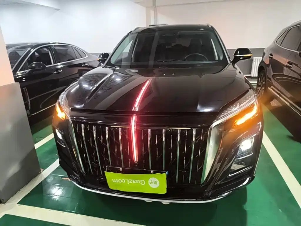 Hongqi HS3 PHEV 2024 — фото 3