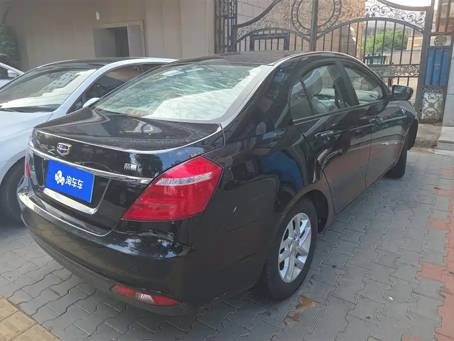 Geely Emgrand 2016