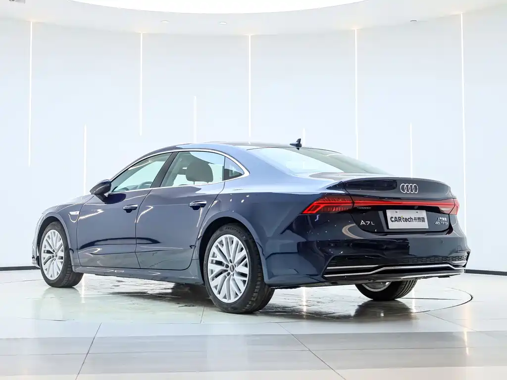 Audi A7L 2024 — фото 2