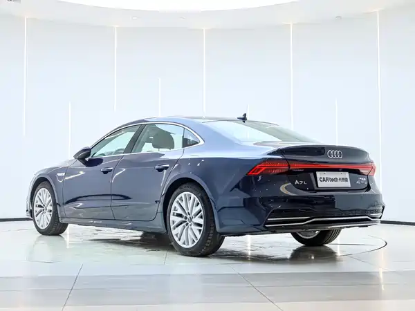 Audi A7L 2024