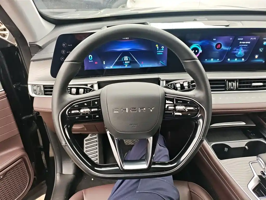 Chery Tiggo 8 PRO 2023 — фото 11