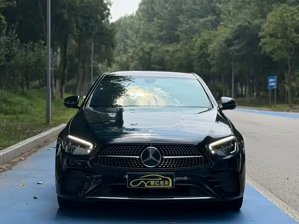 Mercedes-Benz E-Class 2021
