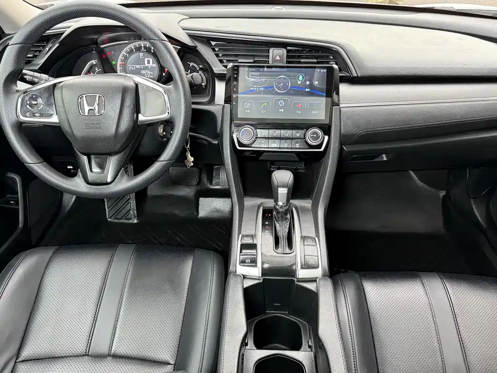 Honda Civic 2019 — фото 14