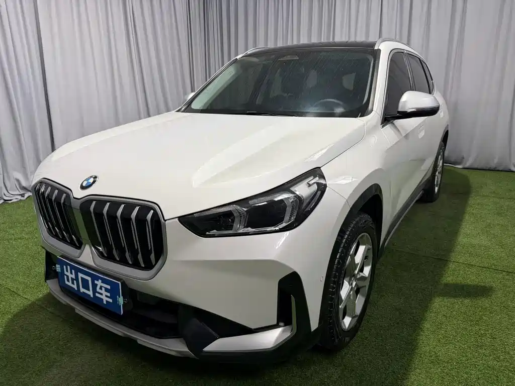 BMW X1 2023 — фото 1